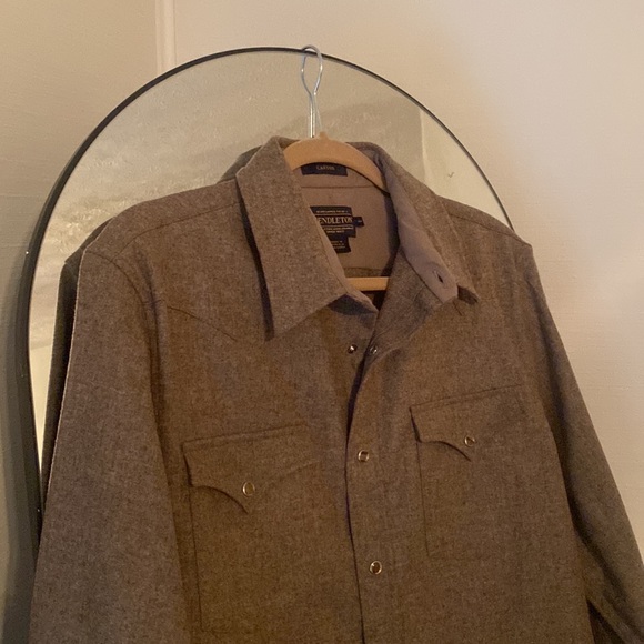 Pendleton Shirt - Picture 3 of 4